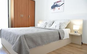 Villy City Apartment