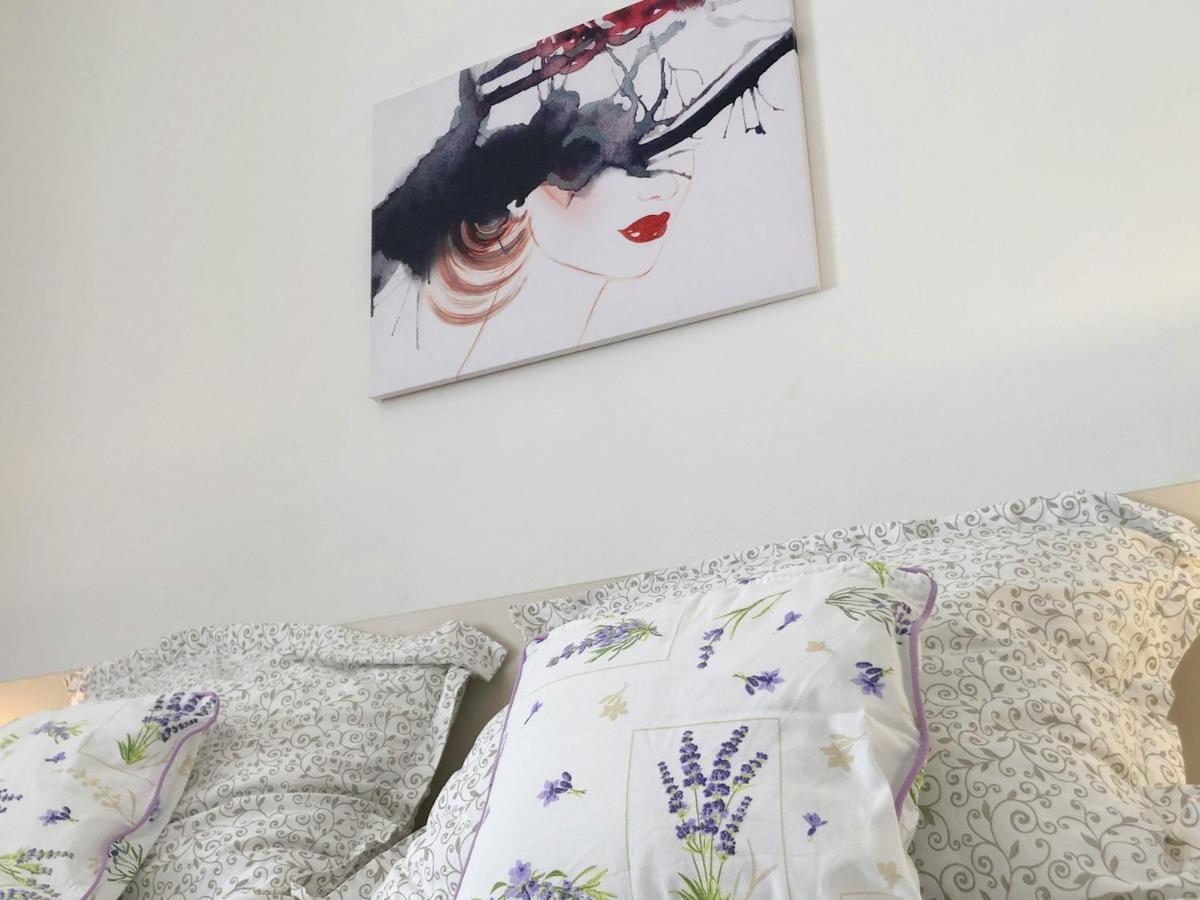 Villy City Apartment Palit Esterno foto