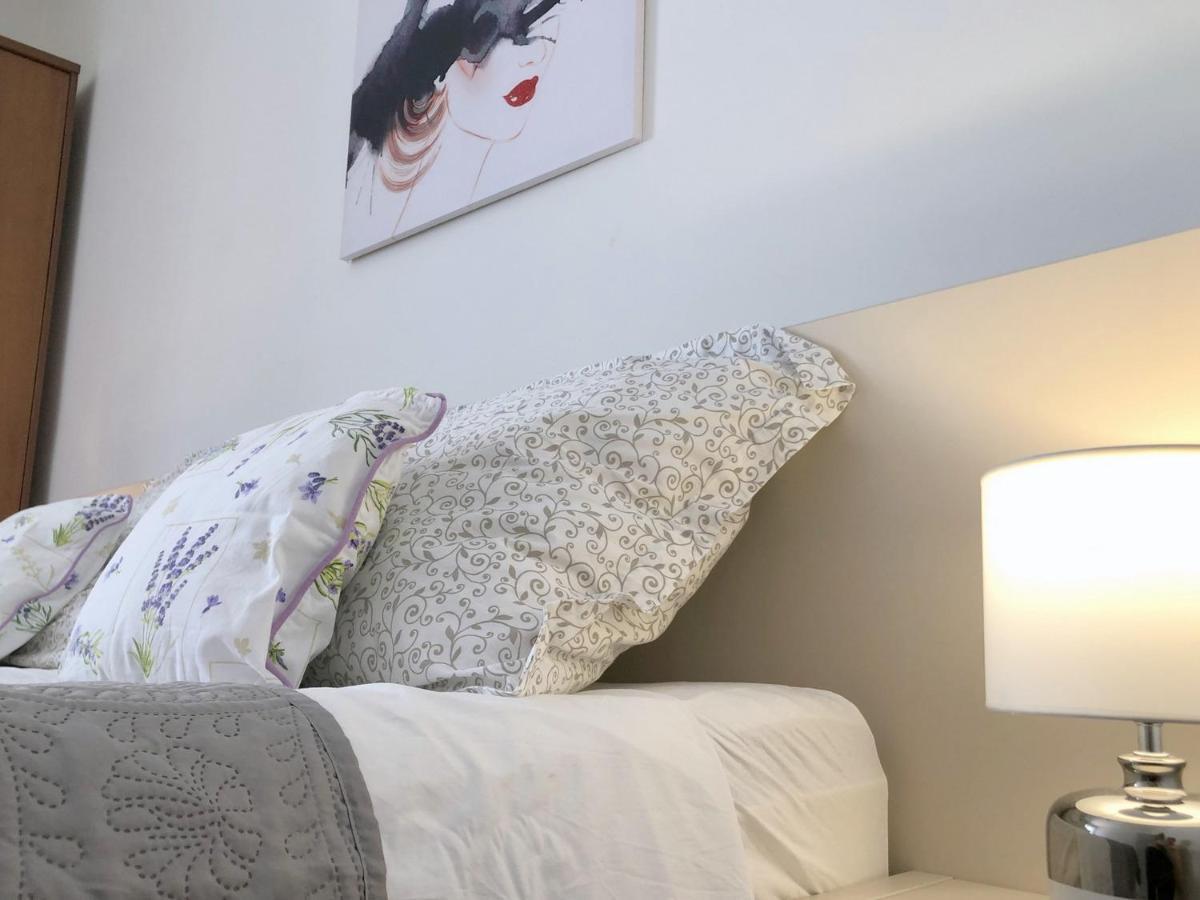 Villy City Apartment Palit Esterno foto