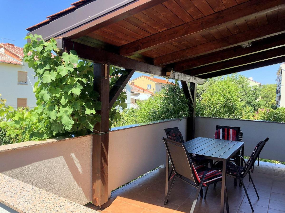 Villy City Apartment Palit Esterno foto